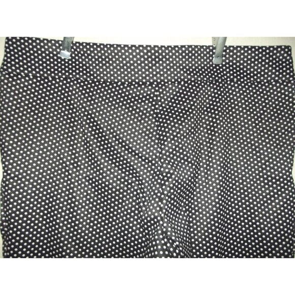 LC Laura Cruz Capri Pants Womens Size 22 black white polkadot Pull On high rise - Picture 6 of 7